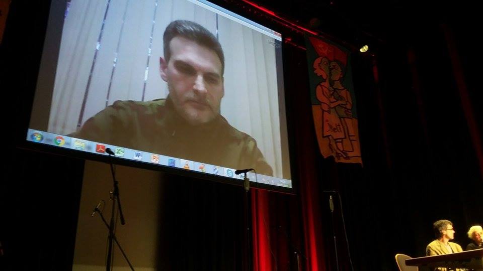 В Берлине овациями встретили выступление ополченца бригады «Призрак» В Берлине овациями встретили выступление ополченца бригады «Призрак»