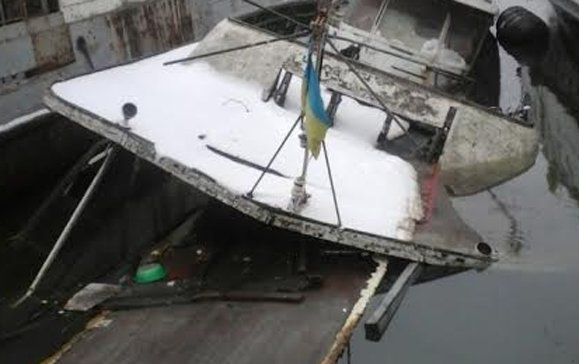 В одесском порту затонул любимый катер Леонида Брежнева В одесском порту затонул любимый катер Леонида Брежнева