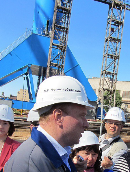 Строительство первой в мире плавучей АЭС и крупнейшего ледокола вошло в решающую стадию