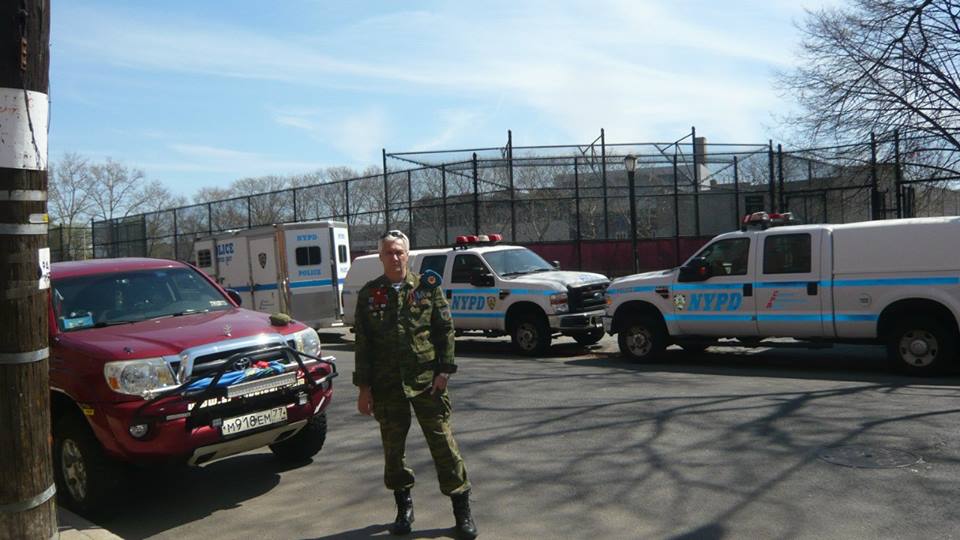 Невероятное возбуждение украинских "переможников". Поимка американского "ватника" Невероятное возбуждение украинских "переможников". Поимка американского "ватника"