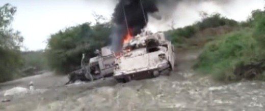 Очередной американский позор: БМП М-2 "Брэдли" в Саудовской Аравии в боях горят как спички Очередной американский позор: БМП М-2 "Брэдли" в Саудовской Аравии в боях горят как спички