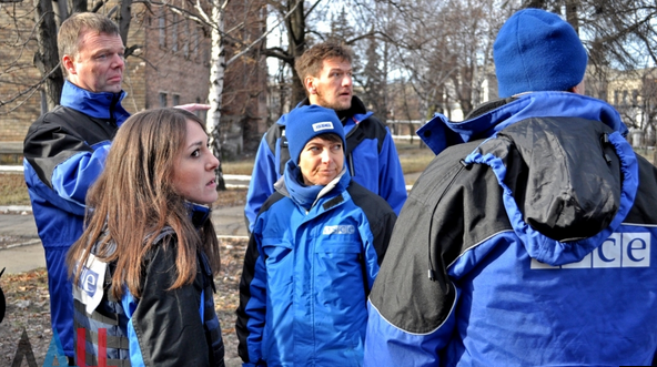 Минобороны ДНР привело шесть фактов в подтверждение причастности Украины к обстрелу машины ОБСЕ Минобороны ДНР привело шесть фактов в подтверждение причастности Украины к обстрелу машины ОБСЕ