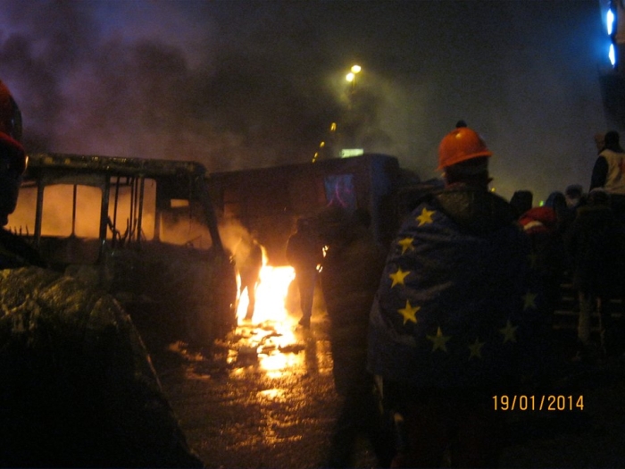 Кровавое Крещение-2014. Бойня на улице Грушевского – как это было