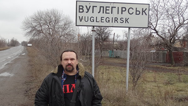 Углегорск через год после войны. Фоторепортаж Углегорск через год после войны. Фоторепортаж