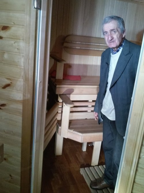 На Львовщине правосеки напали на дом бизнесмена, связали, и целую ночь пытали его родственника На Львовщине правосеки напали на дом бизнесмена, связали, и целую ночь пытали его родственника