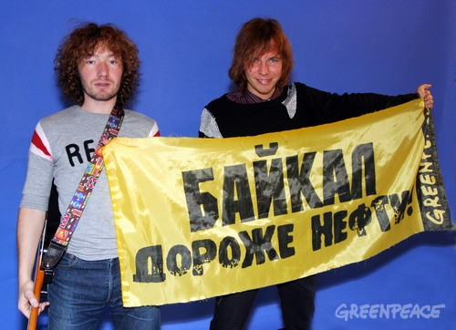 Почему упали цены на нефть и как долго она будет дешевой Почему упали цены на нефть и как долго она будет дешевой