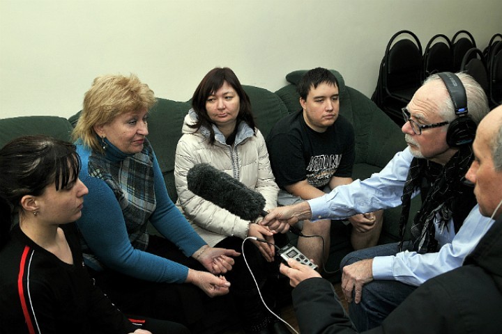 «Киев устроил на Донбассе преступное уничтожение мирного населения» «Киев устроил на Донбассе преступное уничтожение мирного населения»