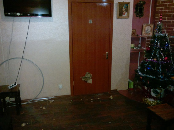 На Донбассе за разбой и избиение пенсионеров задержаны трое «освободителей» — один военный и двое волонтеров На Донбассе за разбой и избиение пенсионеров задержаны трое «освободителей» — один военный и двое волонтеров