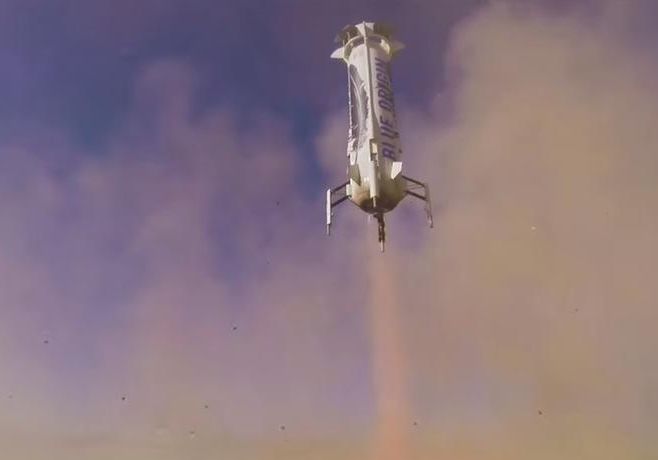 Впервые в истории успешно осуществлён повторный старт и посадка ракеты Впервые в истории успешно осуществлён повторный старт и посадка ракеты