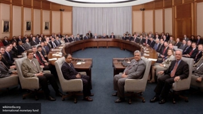 Украине затянут долговую удавку еще на 10 миллиардов долларов Украине затянут долговую удавку еще на 10 миллиардов долларов