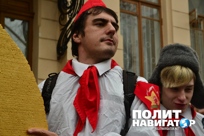 На Вовочку Зеленского начались наезды укрозомбей