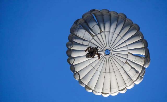 Американский десант высажен на иракские территории, подконтрольные ИГИЛ Американский десант высажен на иракские территории, подконтрольные ИГИЛ