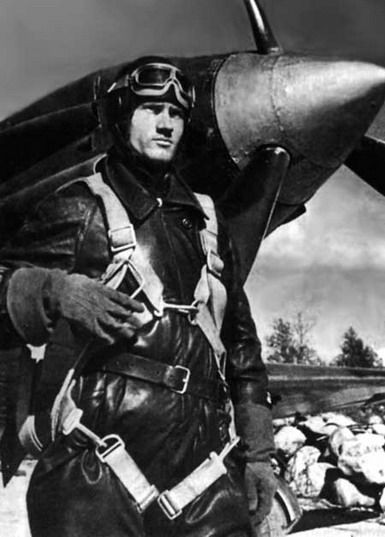 Безногие русские лётчики уничтожали здоровых немцев Безногие русские лётчики уничтожали здоровых немцев