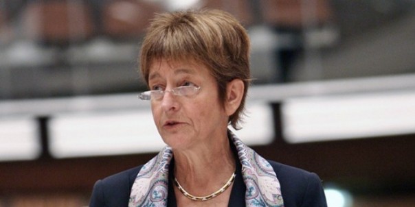 В ПАСЕ настаивают, чтобы Россия платила взносы, не присутствуя на заседаниях В ПАСЕ настаивают, чтобы Россия платила взносы, не присутствуя на заседаниях