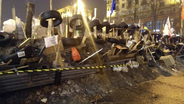 "Майдан" как прообраз: за два года нормальную страну превратили в помойку "Майдан" как прообраз: за два года нормальную страну превратили в помойку