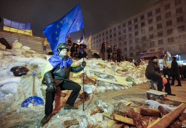 "Майдан" как прообраз: за два года нормальную страну превратили в помойку "Майдан" как прообраз: за два года нормальную страну превратили в помойку