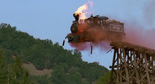 Наш паровоз в кювет летит Наш паровоз в кювет летит