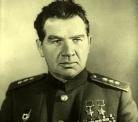 Что сказал маршал Чуйков подлецу и либералу Солженицину