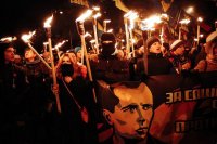 Ничего святого: Бандеровец требует узаконить право убивать пенсионеров