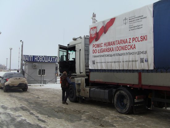 Польша доставила гуманитарную помощь жителям Донбасса