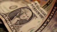 СМИ: атеисты США требуют убрать упоминание о Боге с долларовых купюр
