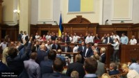 Замену украинскому премьеру Яценюку нашли в кулуарах Рады