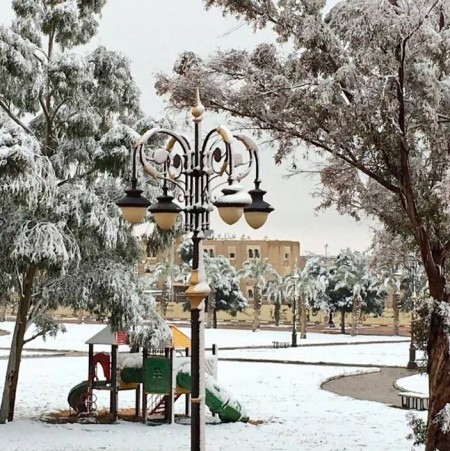 Природа сошла с ума: Снег в Рафха, Саудовская Аравия