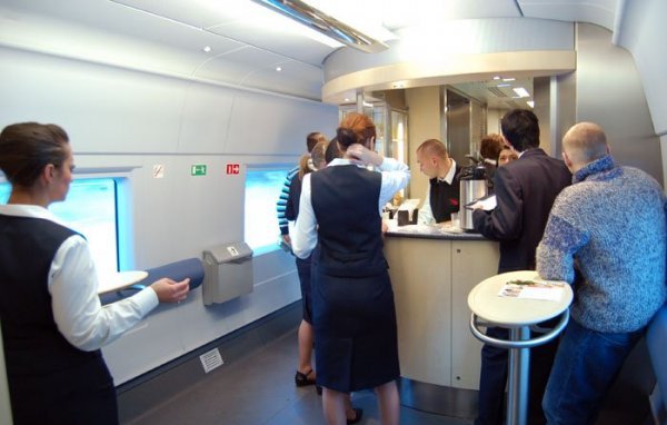 О «разваливающейся Рашке» и её «отсталой» РЖД