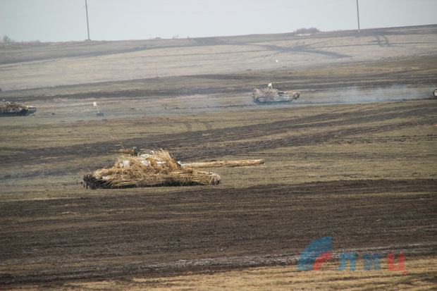 Сводка от МГБ и НМ ЛНР 3 февраля 2016 года. ВСУ активно перемещают технику и личный состав у линии соприкосновения Сводка от МГБ и НМ ЛНР 3 февраля 2016 года. ВСУ активно перемещают технику и личный состав у линии соприкосновения