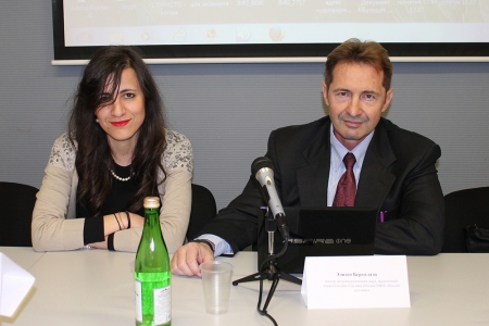 Теперь уже и в Италии вышел документальный фильм о Донбассе Теперь уже и в Италии вышел документальный фильм о Донбассе