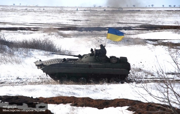 Все ушли на фронт: Киев гонит на передовую женщин Все ушли на фронт: Киев гонит на передовую женщин