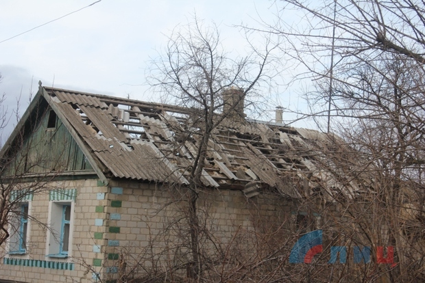 Сводка от НМ ЛНР 7 февраля 2016 года. ВСУ устраивают облавы на призывников и готовы направить на фронт женщин Сводка от НМ ЛНР 7 февраля 2016 года. ВСУ устраивают облавы на призывников и готовы направить на фронт женщин