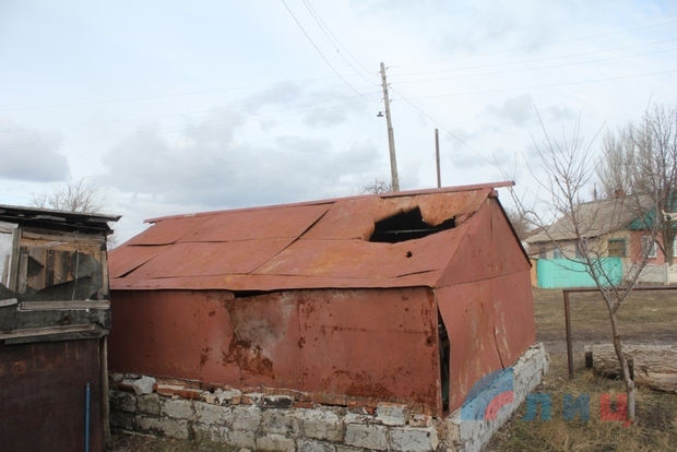 Сводка от НМ ЛНР 7 февраля 2016 года. ВСУ устраивают облавы на призывников и готовы направить на фронт женщин Сводка от НМ ЛНР 7 февраля 2016 года. ВСУ устраивают облавы на призывников и готовы направить на фронт женщин