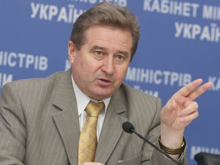 Богатые тоже плачут: в своем особняке под Киевом был избит и ограблен экс-министр транспорта Винский Богатые тоже плачут: в своем особняке под Киевом был избит и ограблен экс-министр транспорта Винский