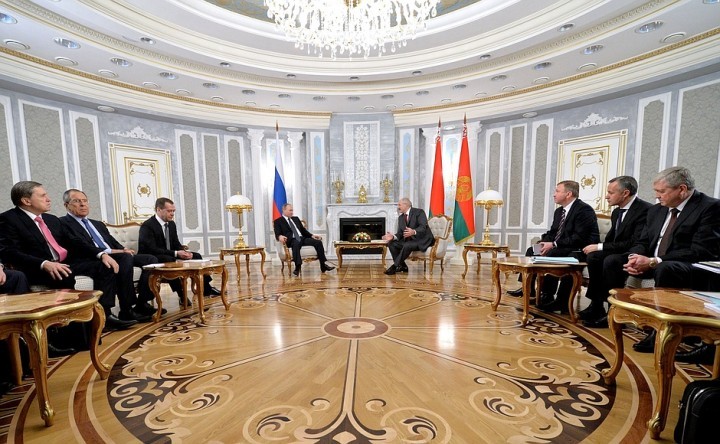 Путин: проект Союзного государства развивается успешно