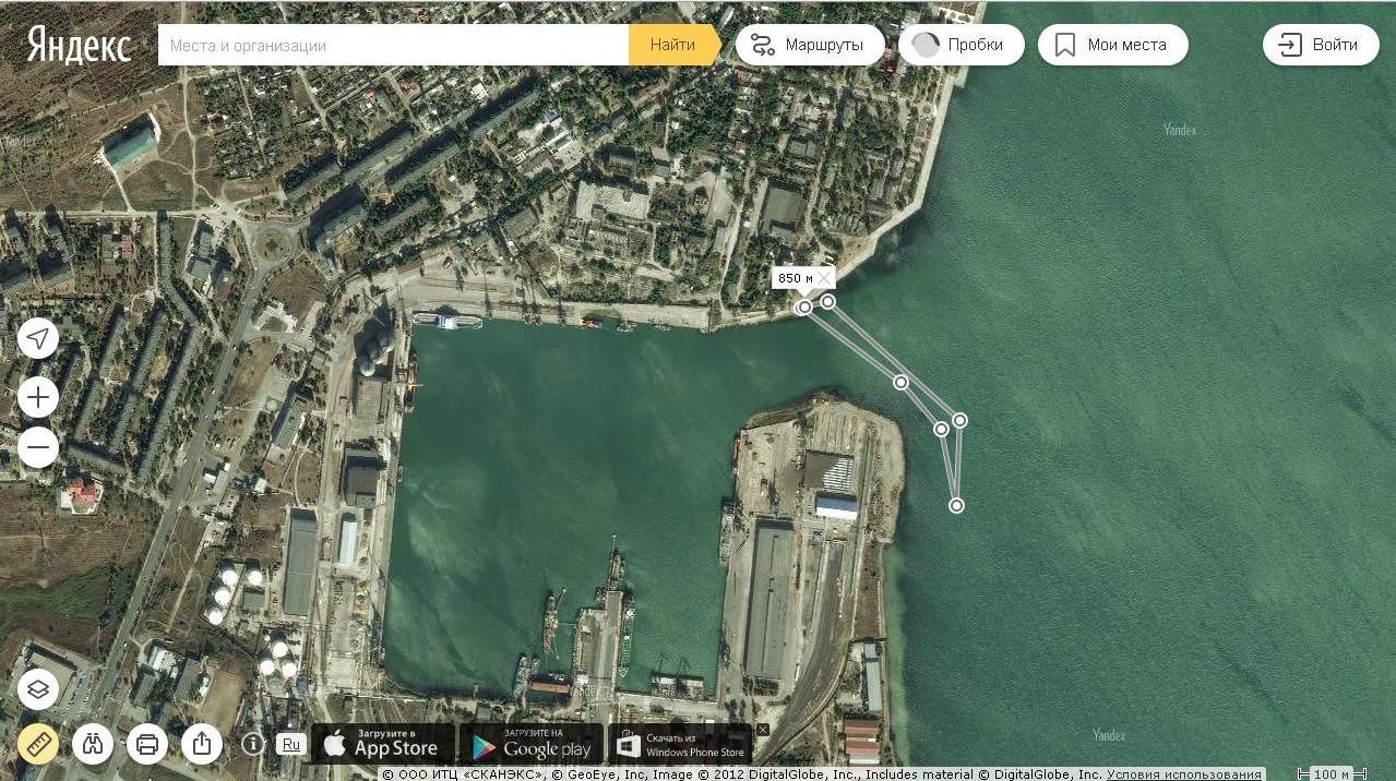 Капитаны клубов "Нордстрим" и "Заря Новороссии" провели в Керчи экстремальный заплыв