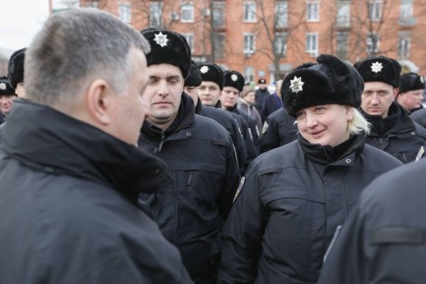 В Харьковской области начинают работу группы быстрого реагирования патрульной полиции В Харьковской области начинают работу группы быстрого реагирования патрульной полиции