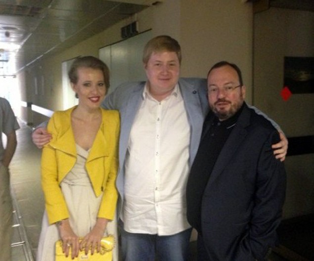 В коробке с карандашами: как США пытаются управлять миром. Александр Роджерс В коробке с карандашами: как США пытаются управлять миром. Александр Роджерс