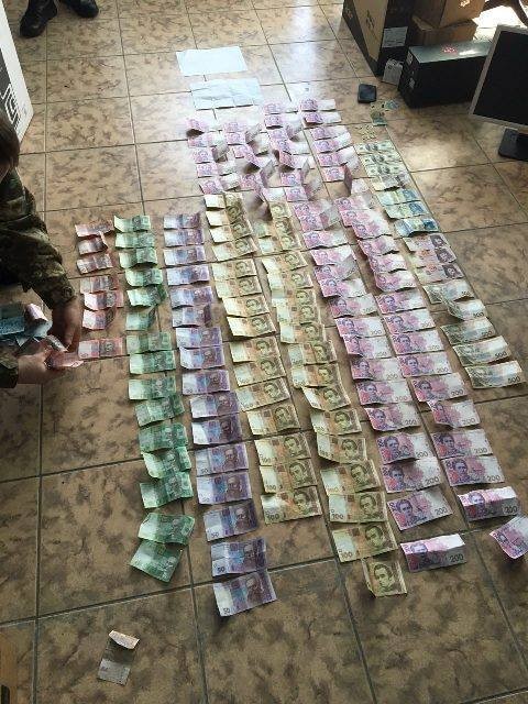 Закарпатских пограничников задержали прямо с «черной кассой» — за взятки проводили контрабанду из ЕС