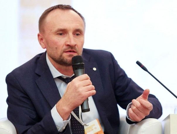 Пора смириться с существованием ДНР и ЛНР и подумать как бы не развалить остальную страну Пора смириться с существованием ДНР и ЛНР и подумать как бы не развалить остальную страну