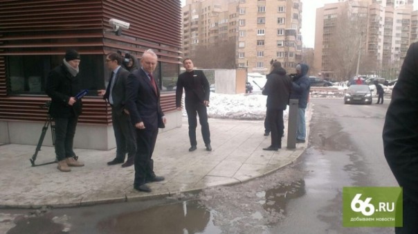 Сотрудница Госдепа США провела тайные встречи с политиками и промышленниками Екатеринбурга Сотрудница Госдепа США провела тайные встречи с политиками и промышленниками Екатеринбурга