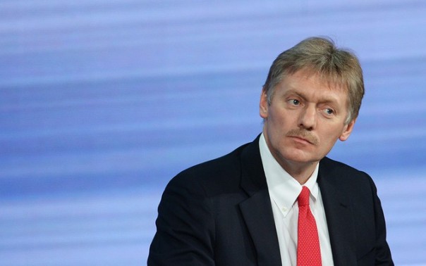 Ни в какие ворота: Кремль отреагировал на скандал с фурами Ни в какие ворота: Кремль отреагировал на скандал с фурами