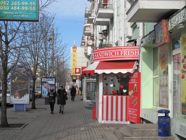 Война и мир мятежного Донбасса