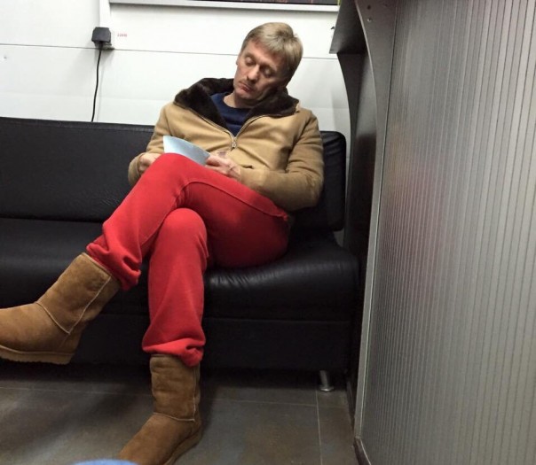 По штанам Пескова