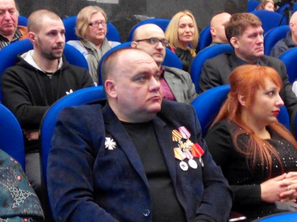 «Добровольцы – защитники Отечества»: героев Донбасса приветствовали на Поклонной горе «Добровольцы – защитники Отечества»: героев Донбасса приветствовали на Поклонной горе