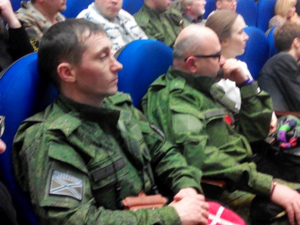 «Добровольцы – защитники Отечества»: героев Донбасса приветствовали на Поклонной горе «Добровольцы – защитники Отечества»: героев Донбасса приветствовали на Поклонной горе