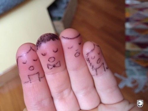 Забавные истории, рассказанные «на пальцах»