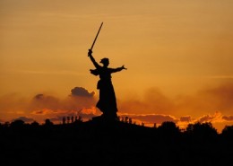 Госдума решила взяться за патриотическое воспитание граждан