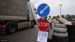 «Война» фур бьет по Украине. Александр Роджерс