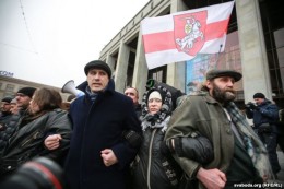 Белорусские рагули начали раскачивать Белоруссию